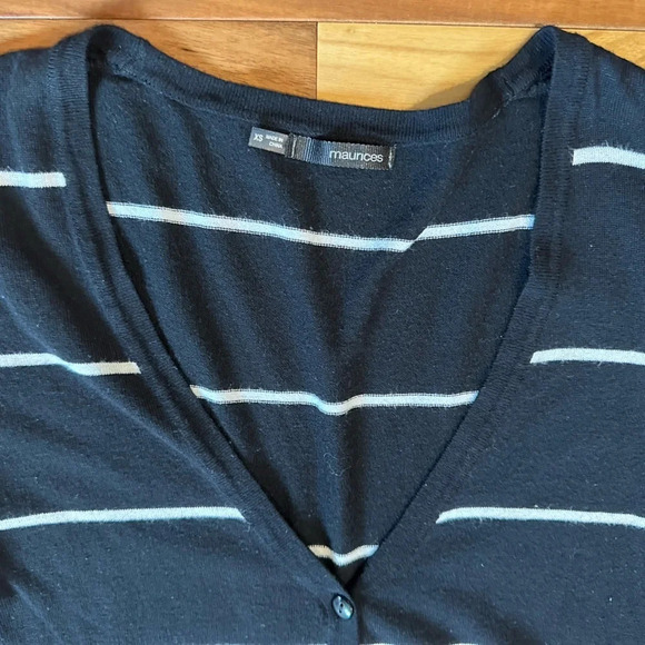 Maurice’s Black and White Striped V-Neck Cardigan Sweater size XS - Picture 2 of 2